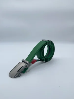 Ceinture personnalisable en cuir vert avec boucle au choix – vue verticale