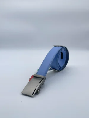 Ceinture personnalisable en cuir bleu clair avec boucle au choix – vue verticale